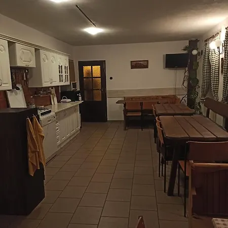 Pokoje, Prywatne Przy Stoku W Zielencu Duszniki Zdrój