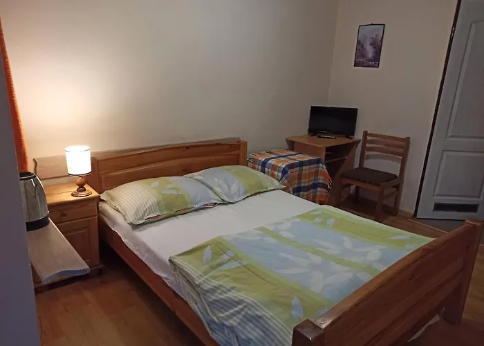 Pokoje, Prywatne Przy Stoku W Zielencu * Duszniki Zdrój